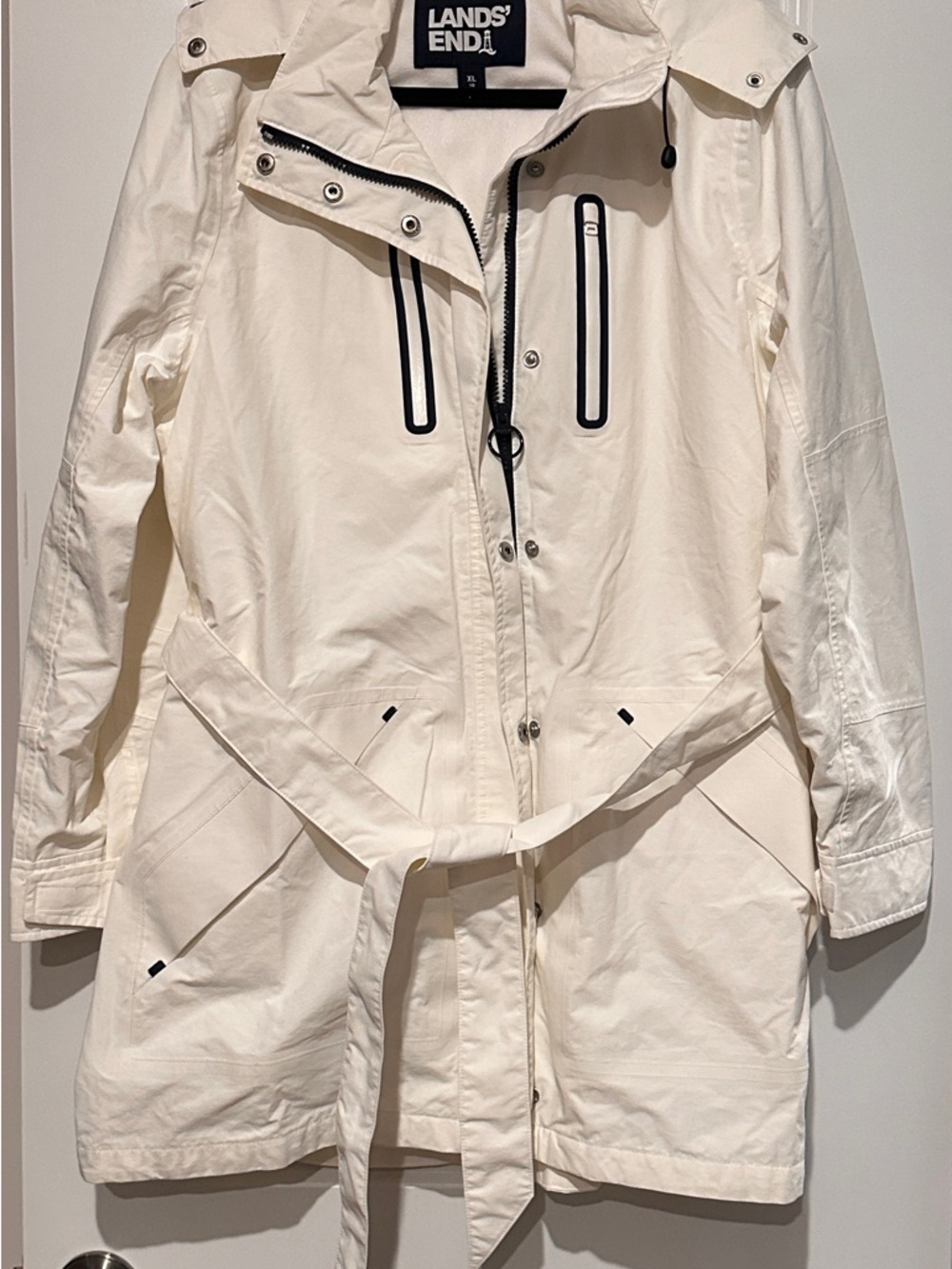 Lands' End Women's White and Navy Squall Parka Jacket